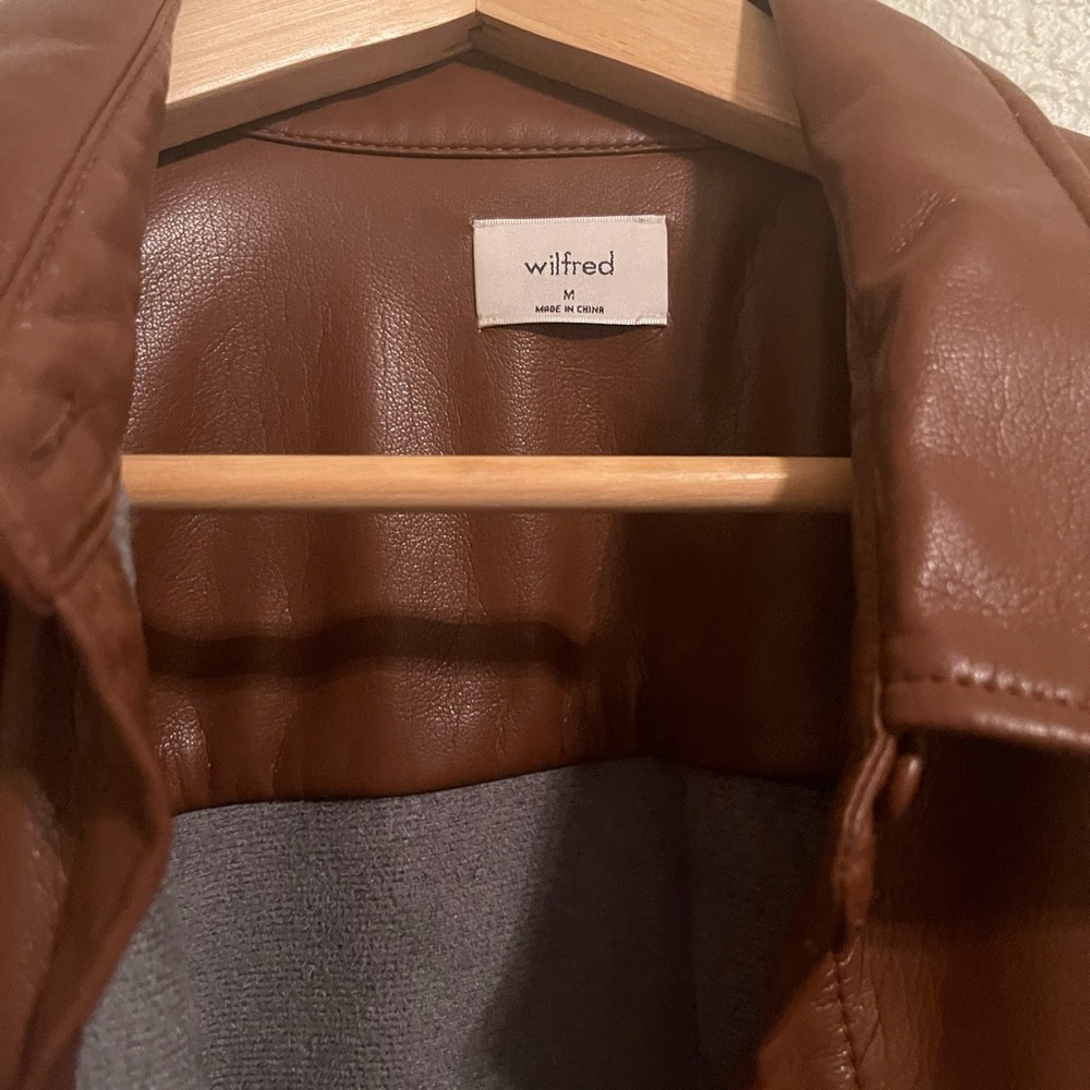 Aritzia Wilfred blouse m - Picture 4 of 4